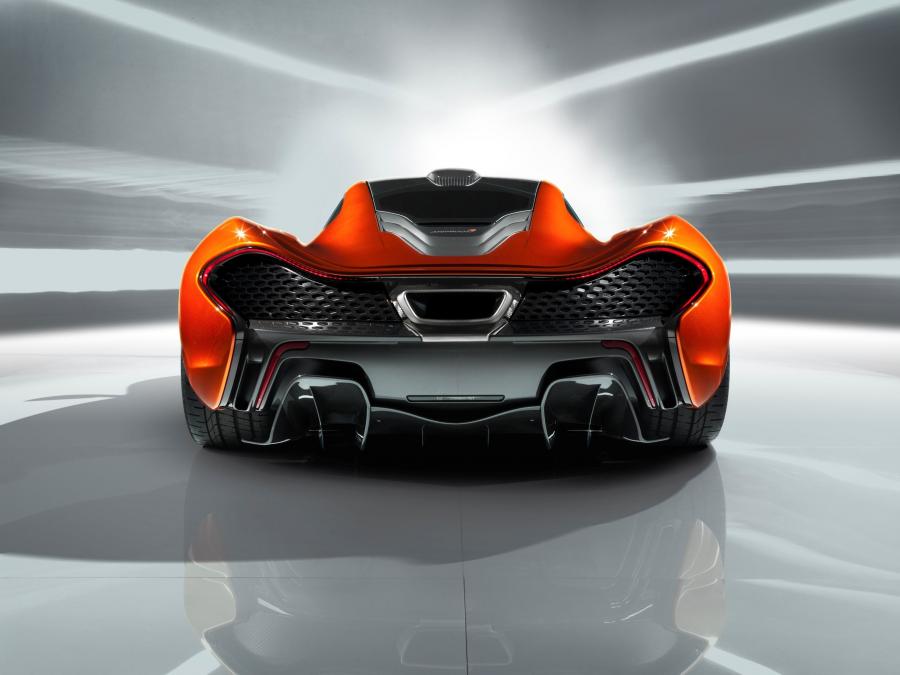  McLaren P1 Concept 2012 года  (фото 10 из 32)